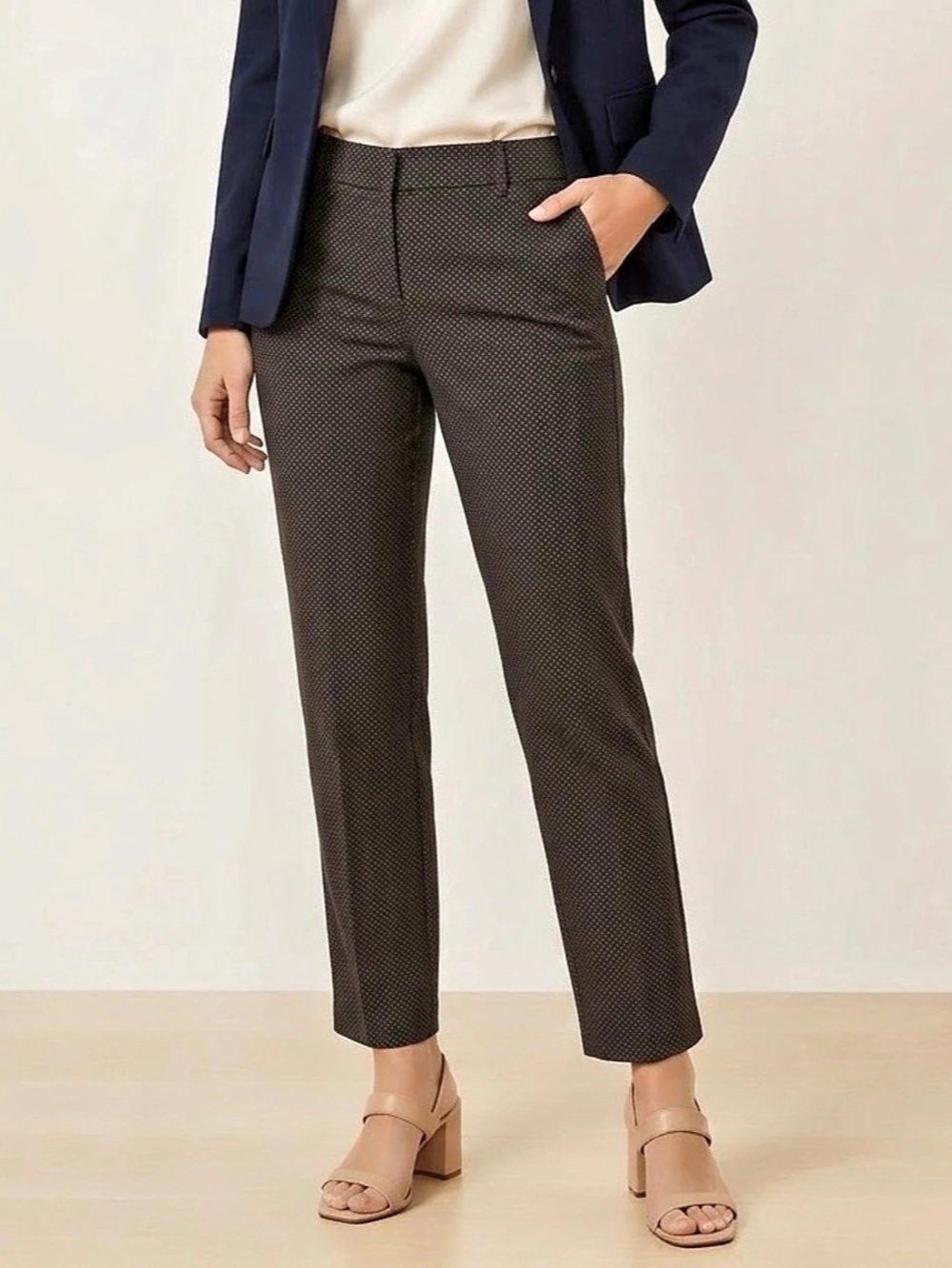 LOFT The Riviera Pant Julie Fit Charcoal Polka Dot Ankle Pants Size 2 EUC